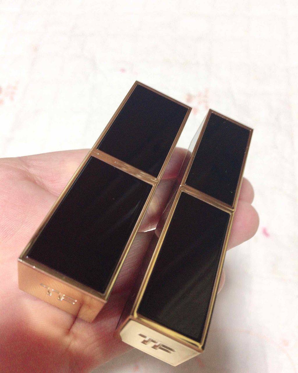 リップ カラー サテン マット 07 モダン ラブ/TOM FORD BEAUTY/口紅を使ったクチコミ（3枚目）