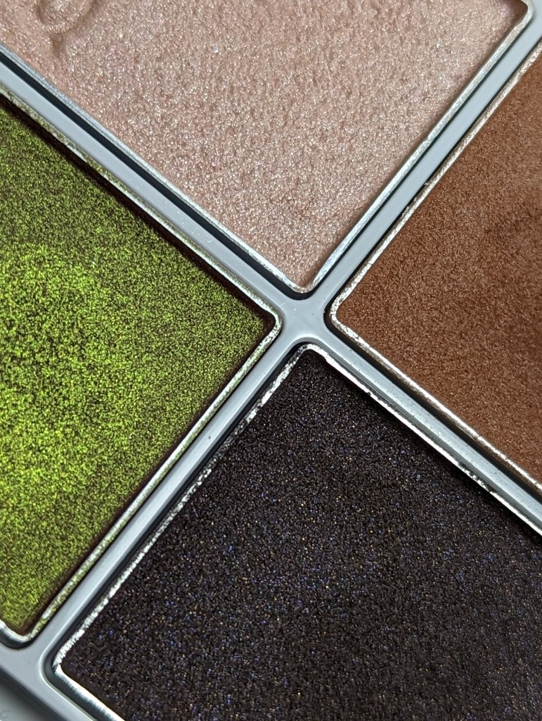 シグニチャー カラー アイズ/SUQQU/アイシャドウパレットを使ったクチコミ（3枚目）