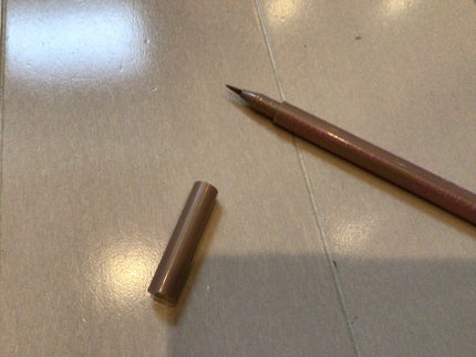 描くふたえアイライナー/CEZANNE/リキッドアイライナーを使ったクチコミ(2枚目)