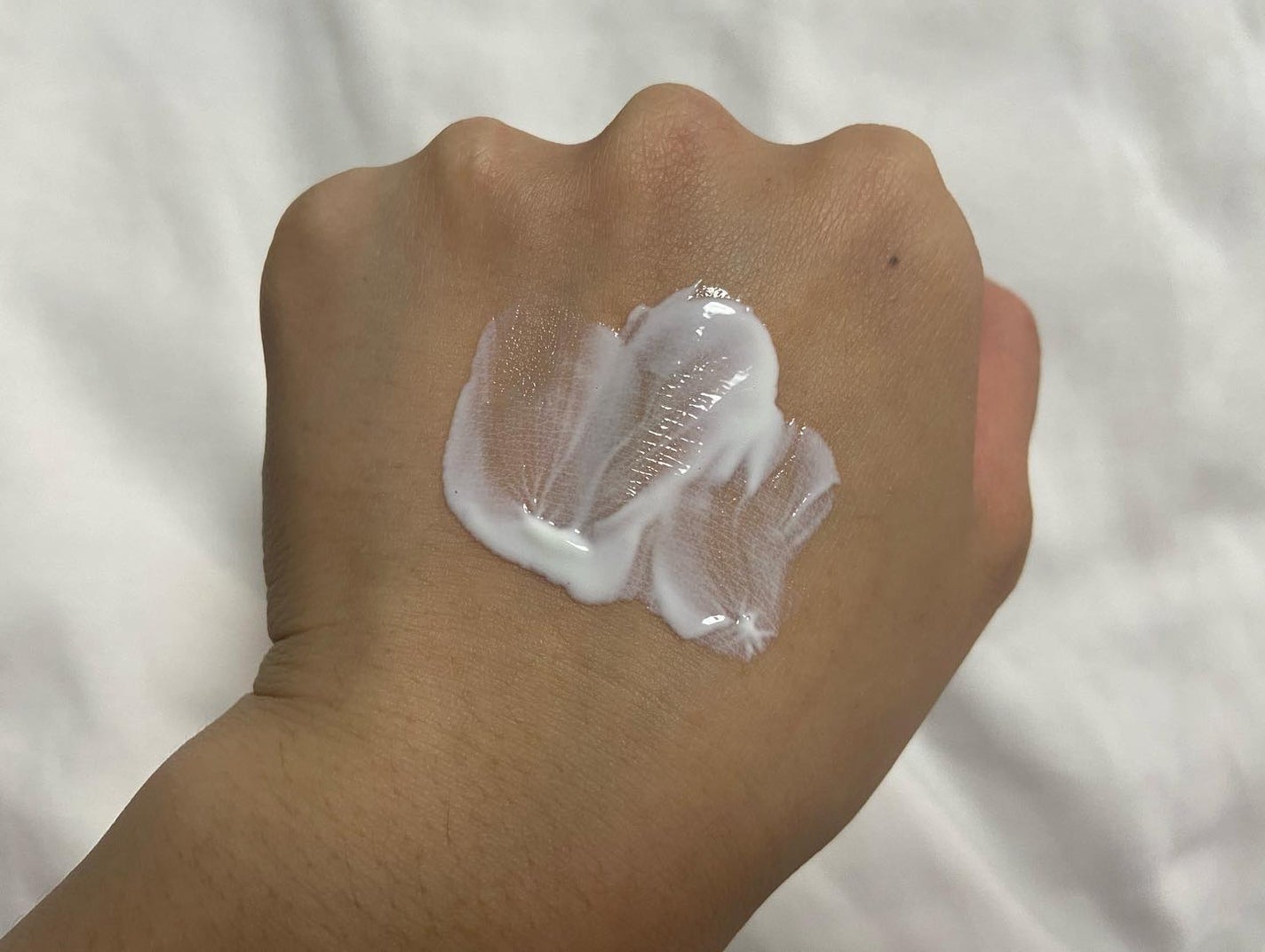 ヒアルーシカ ウォーターフィット サンセラム/SKIN1004/日焼け止めローションを使ったクチコミ(7枚目)