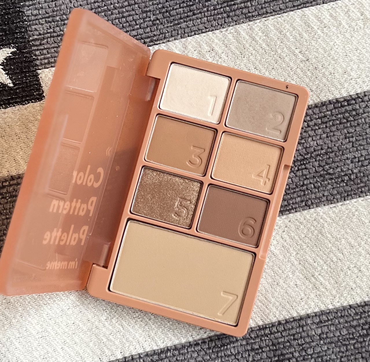 カラーパターンパレット/i’m meme/マルチパレットを使ったクチコミ（3枚目）