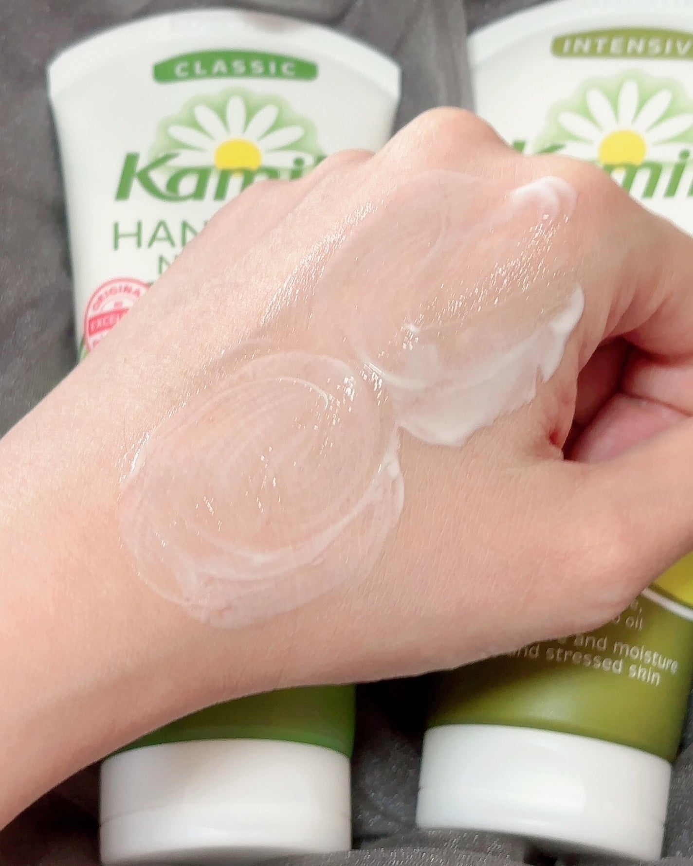 ハンド&ネイルクリーム クラシック 3OML ミニ/カミール/ハンドクリームを使ったクチコミ(4枚目)