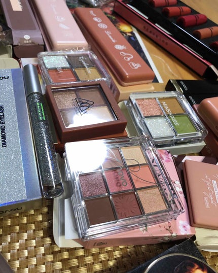 novo アイシャドウパレット/NOVO/アイシャドウパレットを使ったクチコミ(4枚目)