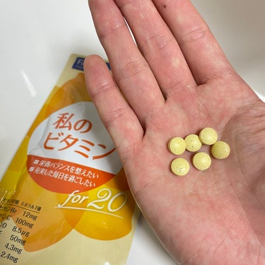 ファンケル 私のビタミンfor20のクチコミ「
_________________

年代別で不足している栄養素をたっぷり補える、
日本初の.....」（1枚目）