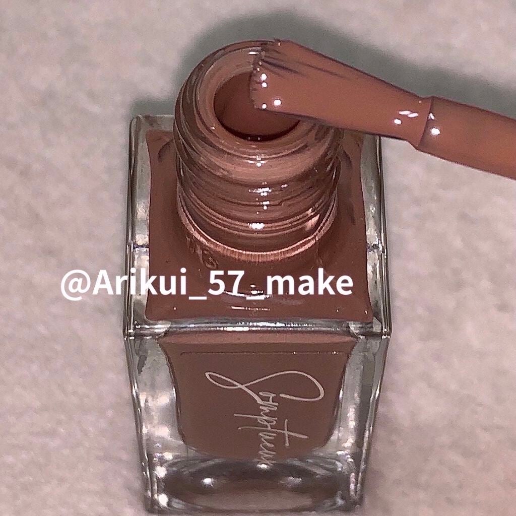 Somptueux(ソンプチュー) ネイルポリッシュ/DAISO/マニキュアを使ったクチコミ(3枚目)