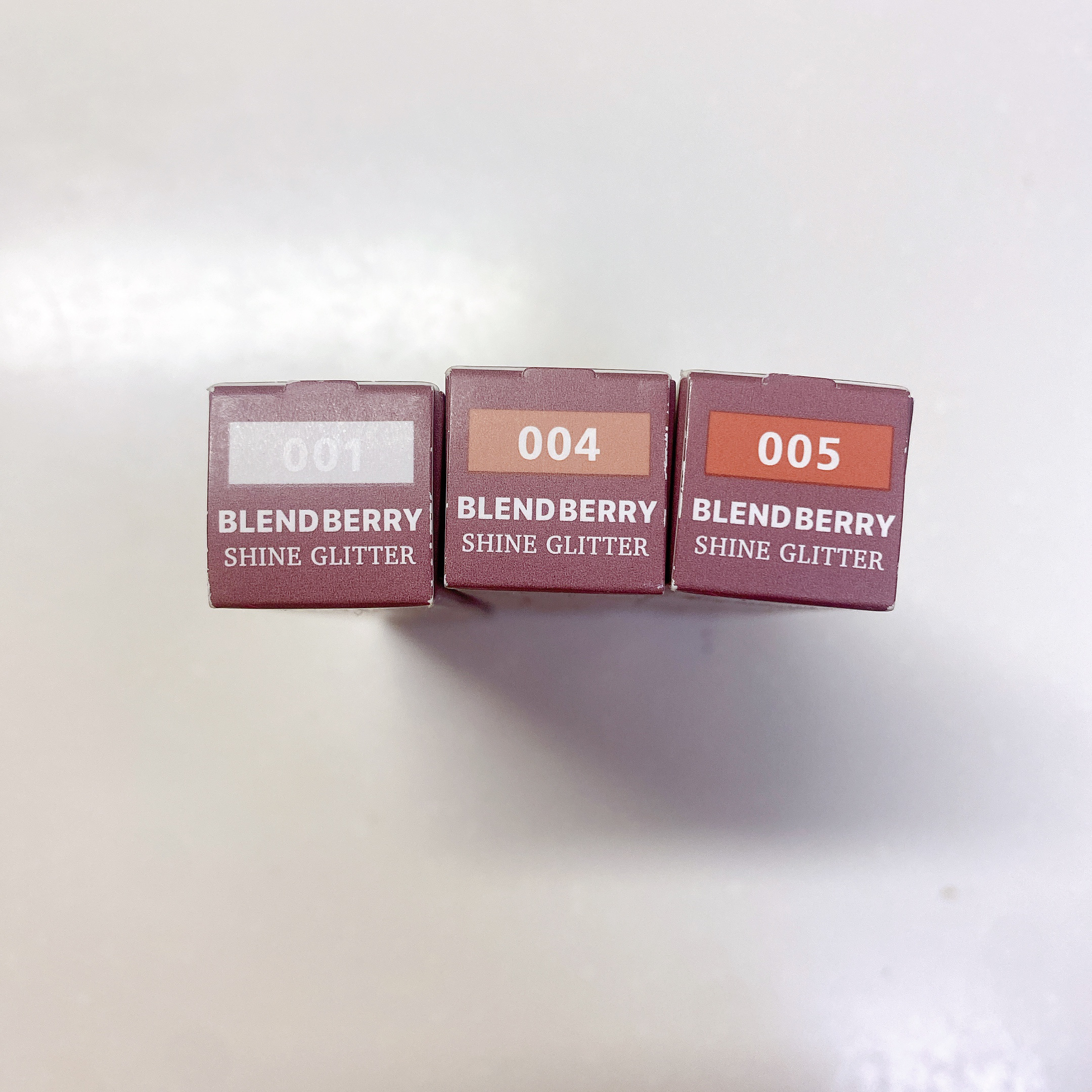 プリズムシャイングリッター 001 ホワイトベリーシャイン/BLEND BERRY/グリッターを使ったクチコミ（3枚目）