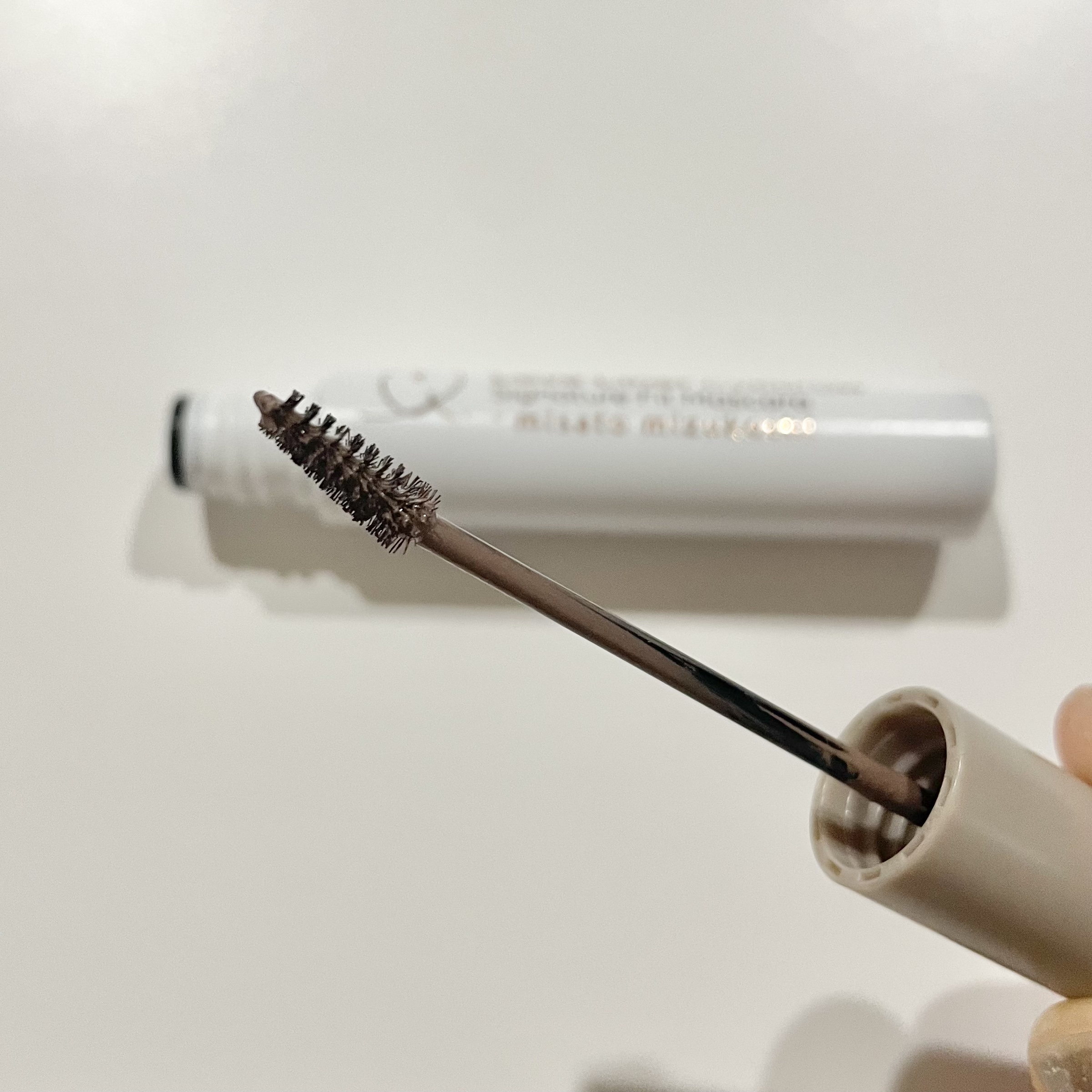 ラブ・ライナー シグネチャーフィットマスカラ ＭＭＣ２＜アイブロウ＞/ラブ・ライナー/眉マスカラを使ったクチコミ（2枚目）