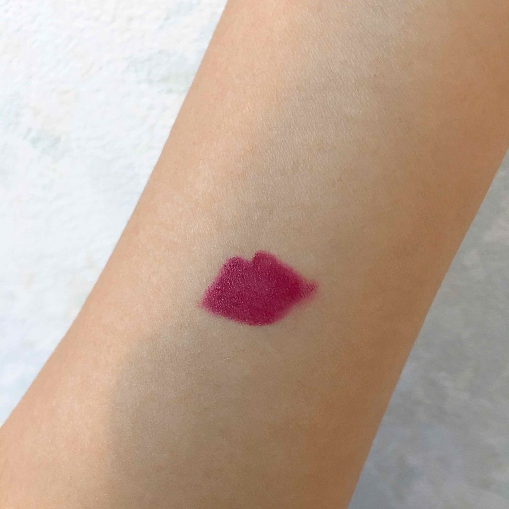 クレヨンマットリップ 03 クイーンレッド/キャンメイク/口紅を使ったクチコミ（2枚目）