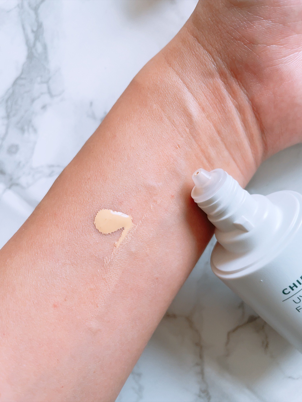 UV リキッド ファンデーション 33 オークル系/ちふれ/リキッドファンデーションを使ったクチコミ（3枚目）