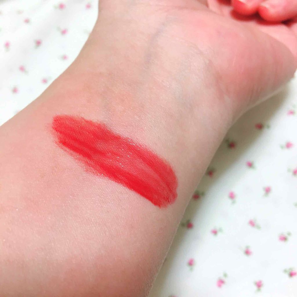 ヴォリュプテ ウォーター カラーバーム 11 フックミーベリー/YVES SAINT LAURENT BEAUTE/口紅を使ったクチコミ（3枚目）