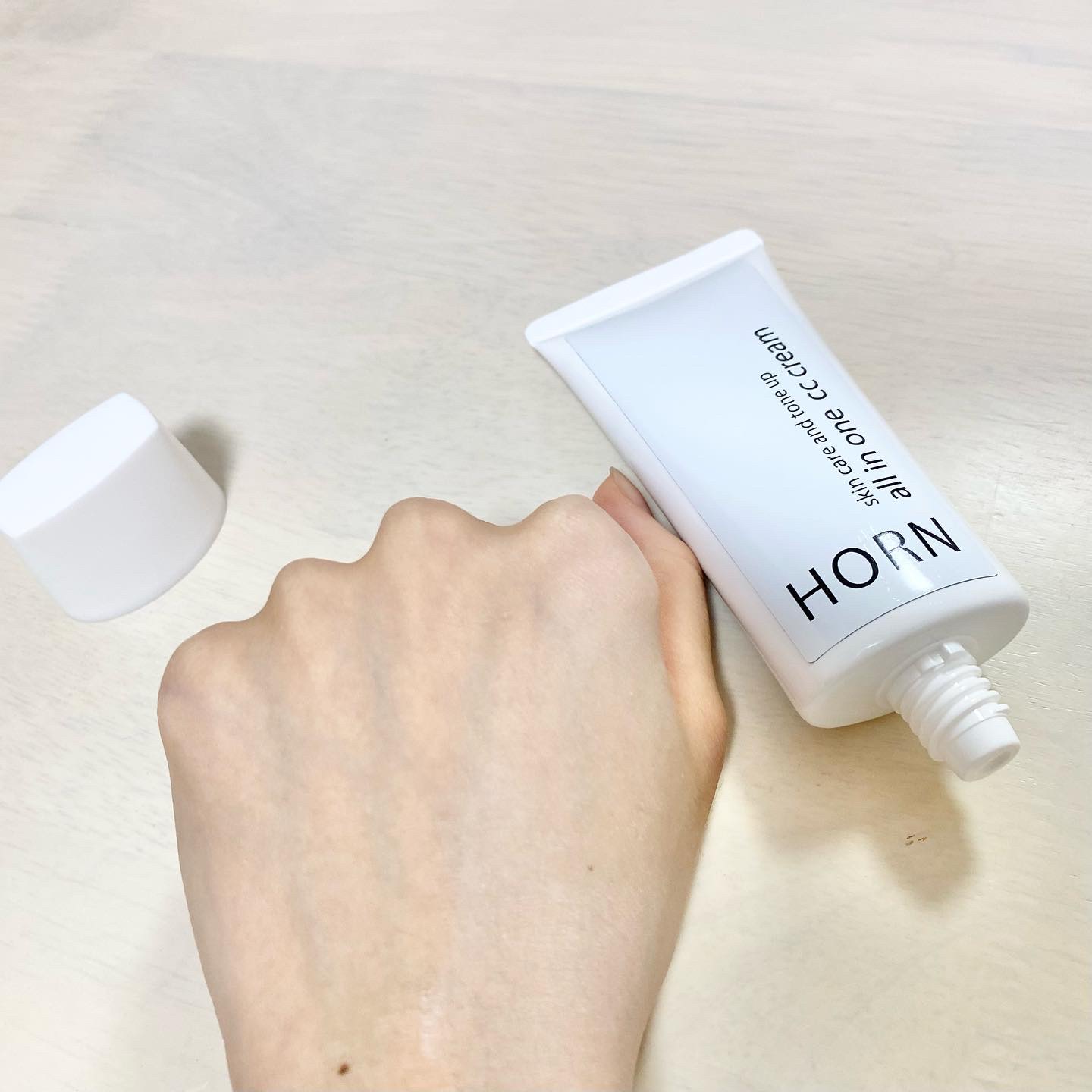 オールオインワンCCクリーム/HORN/化粧下地を使ったクチコミ（3枚目）