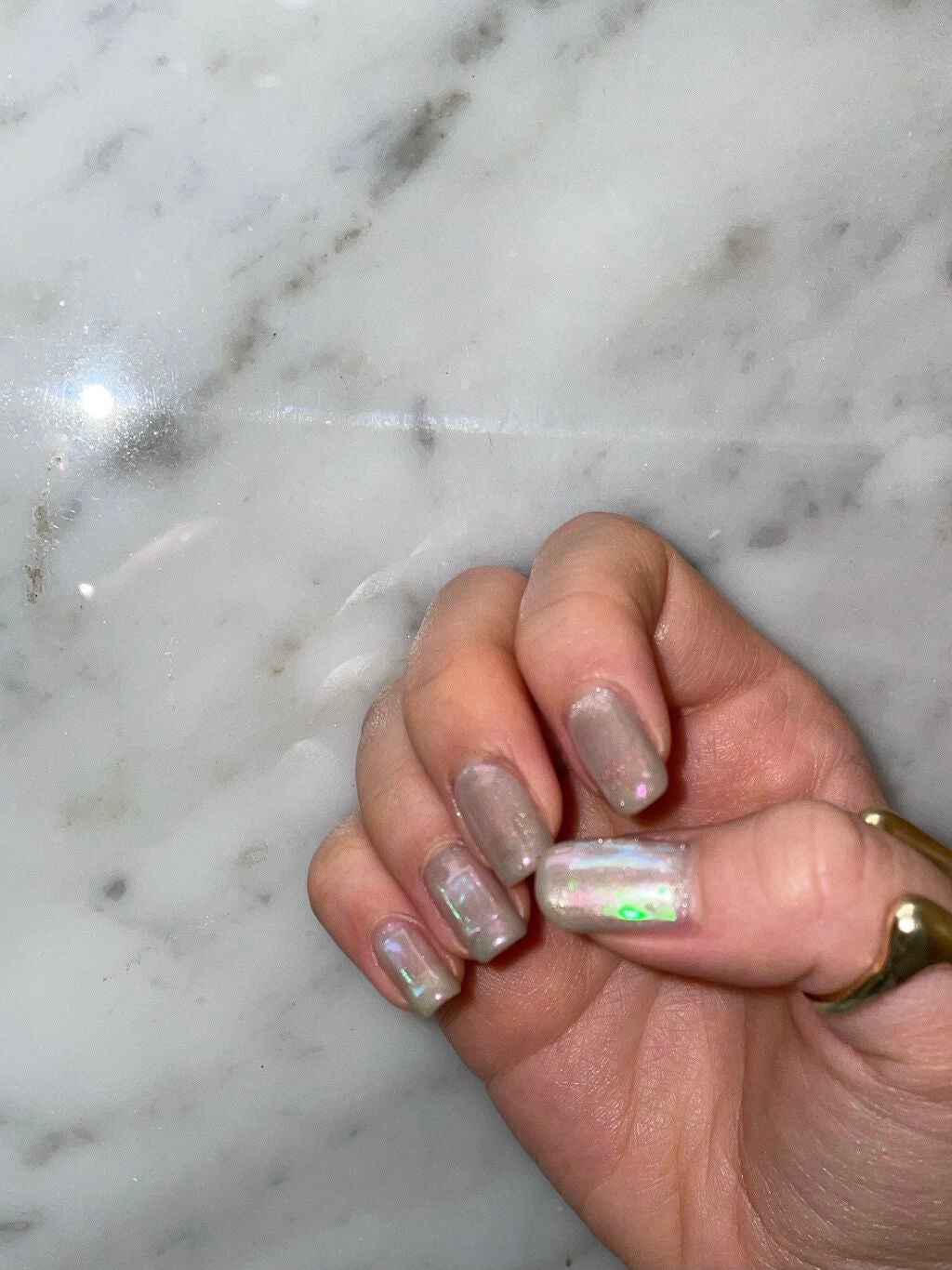 フェアリーダストパウダーオーロラピーコック/キャンドゥ/ネイルシールを使ったクチコミ(1枚目)