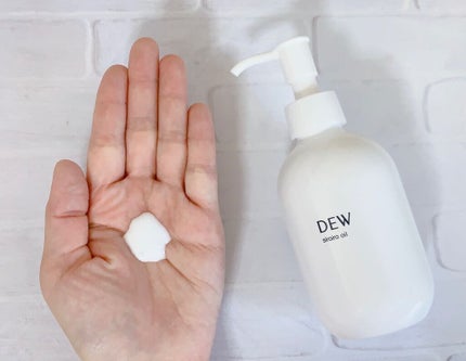 白色オイル/DEW/美容液を使ったクチコミ(4枚目)