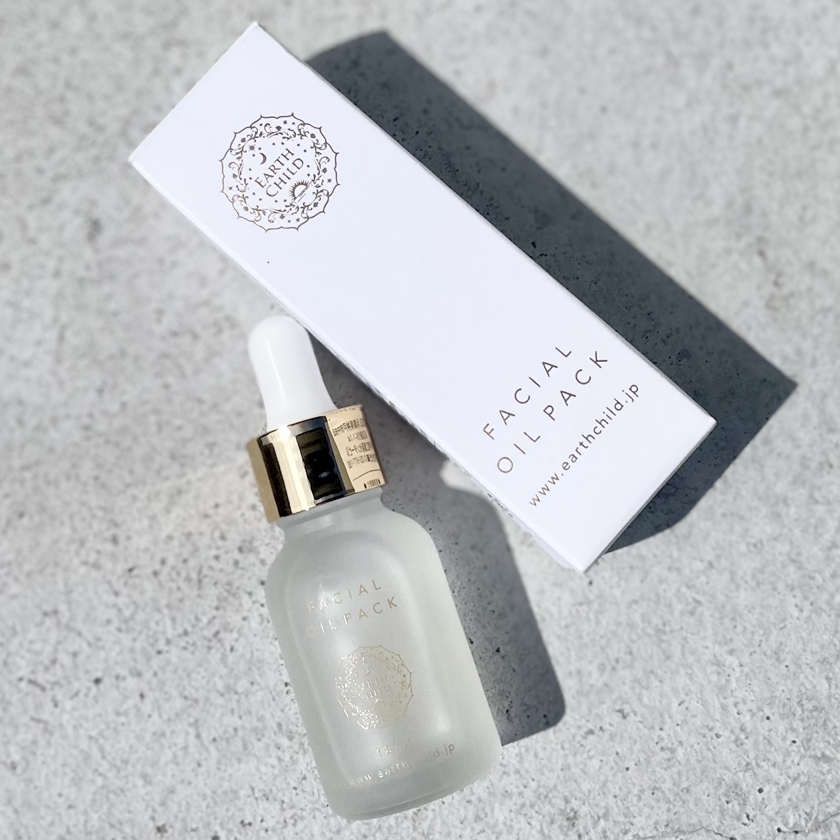 フェイシャル オイル パック/EARTHCHILD/フェイスオイルを使ったクチコミ（2枚目）