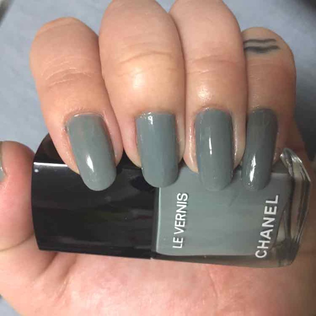 ヴェルニ ロング トゥニュ 566 ウォッシュド デニム/CHANEL/マニキュアを使ったクチコミ（1枚目）