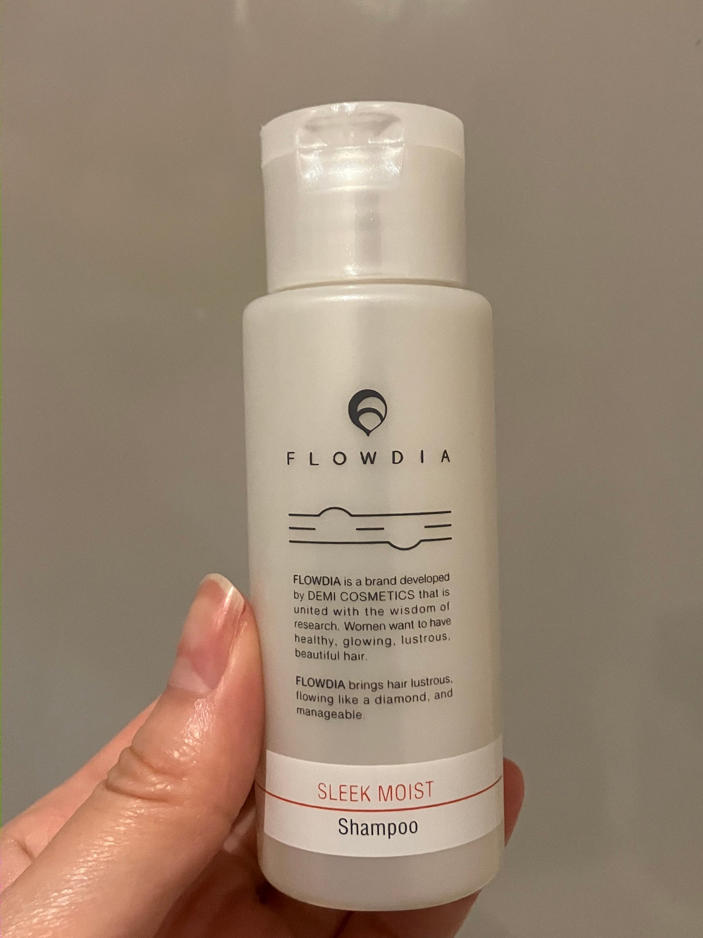 フローディア シャンプー スリークモイスト/FLOWDIA/サロンシャンプーを使ったクチコミ(1枚目)