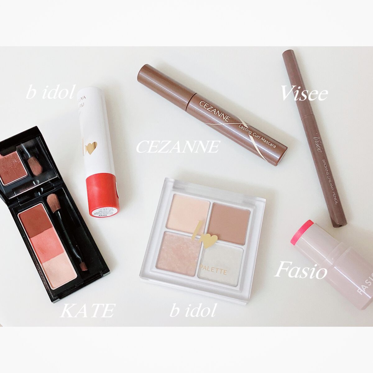 ケイト デザイニングアイブロウ3D/KATE/パウダーアイブロウを使ったクチコミ(1枚目)