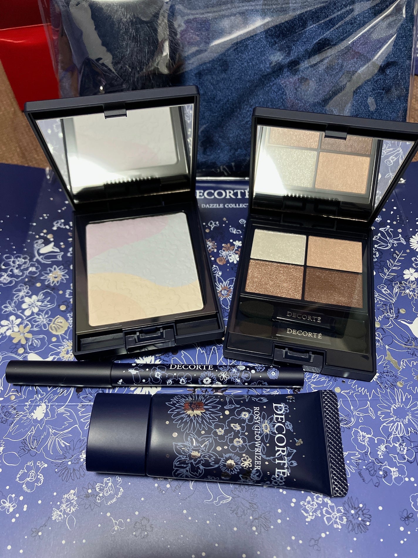 ウィンターダズル コレクション/DECORTÉ/メイクアップキットを使ったクチコミ(1枚目)