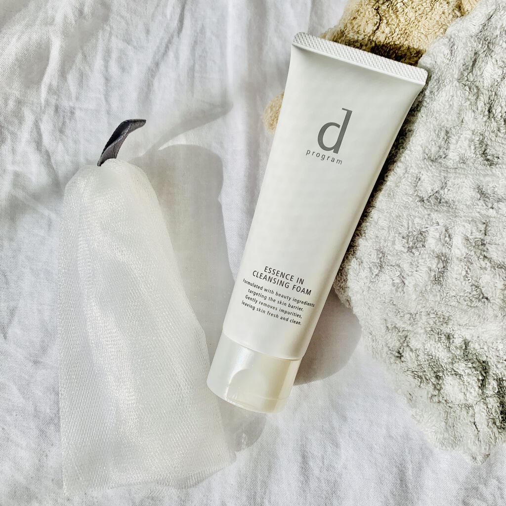 エッセンスイン クレンジングフォーム/d プログラム/洗顔フォームを使ったクチコミ（1枚目）