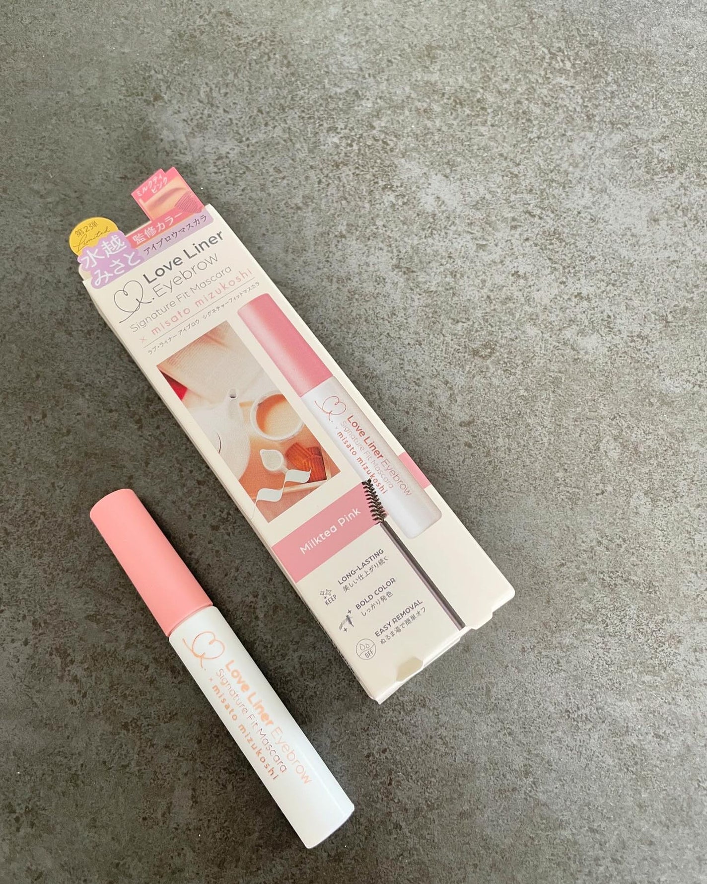 ラブ・ライナー シグネチャーフィットマスカラ<アイブロウ>/ラブ・ライナー/眉マスカラを使ったクチコミ(1枚目)