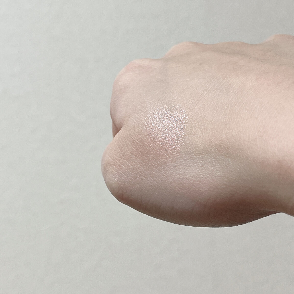 ディオール アディクト リップ グロウ 027 オパール (スプリング コレクション2022数量限定色)（生産終了）/Dior/リップバームを使ったクチコミ（2枚目）