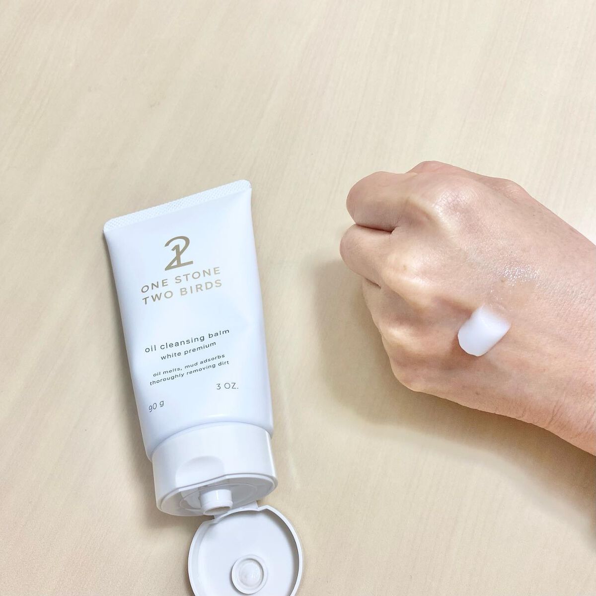 オイルクレンジングバーム ホワイトプレミアム/ONE STONE TWO BIRDS/クレンジングバームを使ったクチコミ(2枚目)