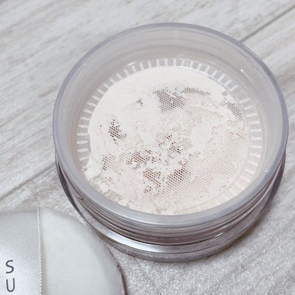 シアー ルース パウダー/SUQQU/ルースパウダーを使ったクチコミ(4枚目)