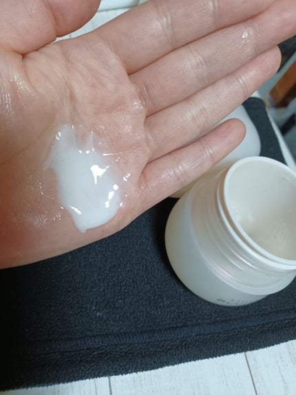 ヴァイタライジング マッサージ/エスティナ アルヴィータ/マッサージクリームを使ったクチコミ(3枚目)