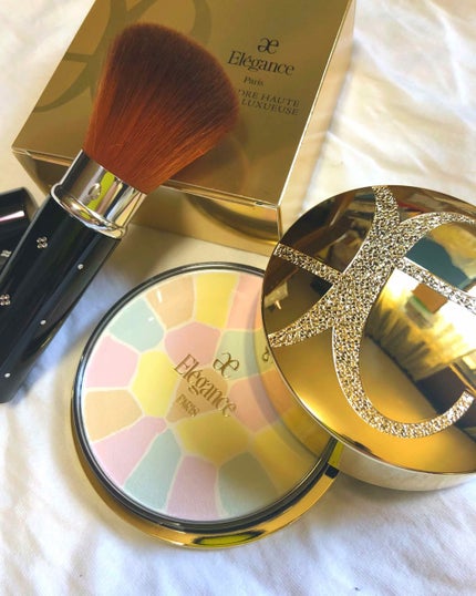 エレガンス ラ プードル オートニュアンス リクスィーズ/Elégance/プレストパウダーを使ったクチコミ(1枚目)