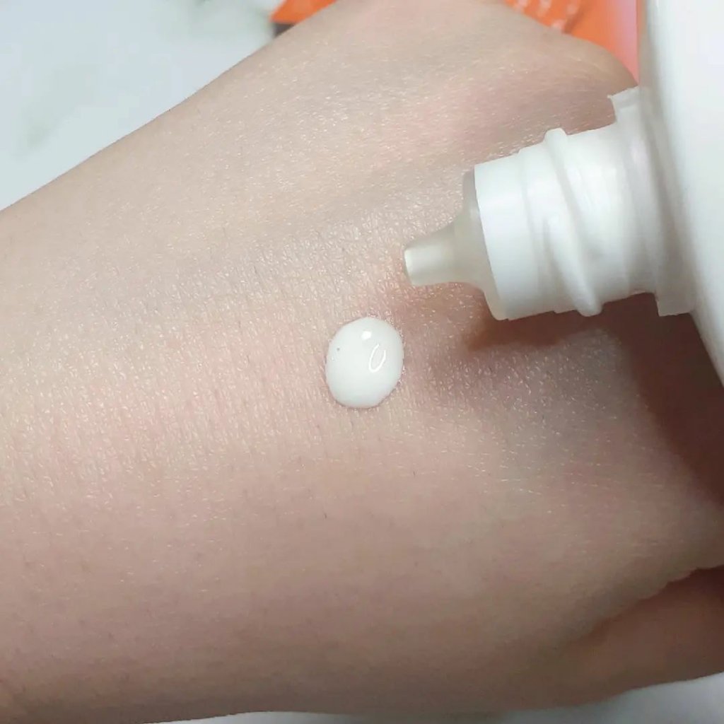 アーバン トリプル ビューティ サンケア エマルジョン/SHISEIDO/日焼け止めミルクを使ったクチコミ（3枚目）