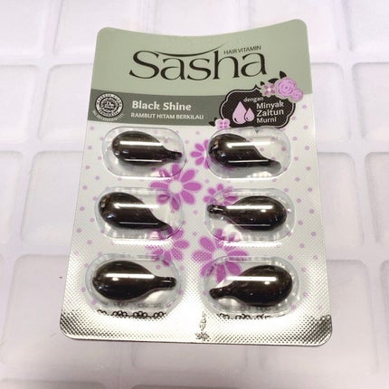 ヘアビタミン ブラック(ブラックシャイン)/Sasha/ヘアオイルを使ったクチコミ(1枚目)
