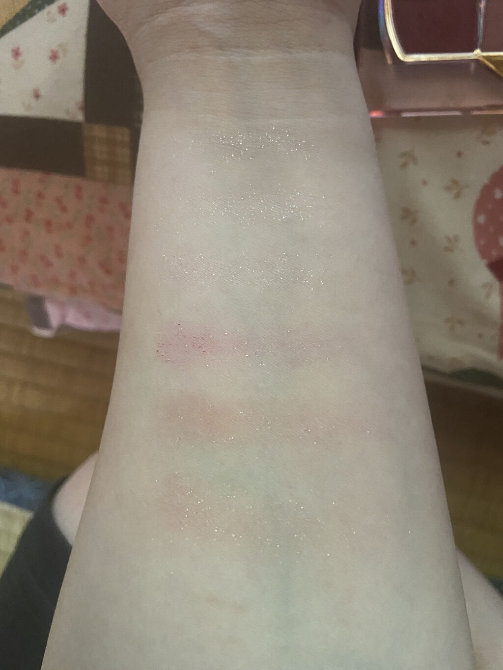 レトロマグネティック アイシャドウパレット 01 チェリーガール(Cherry Girl)/FlowerKnows/アイシャドウパレットを使ったクチコミ（3枚目）