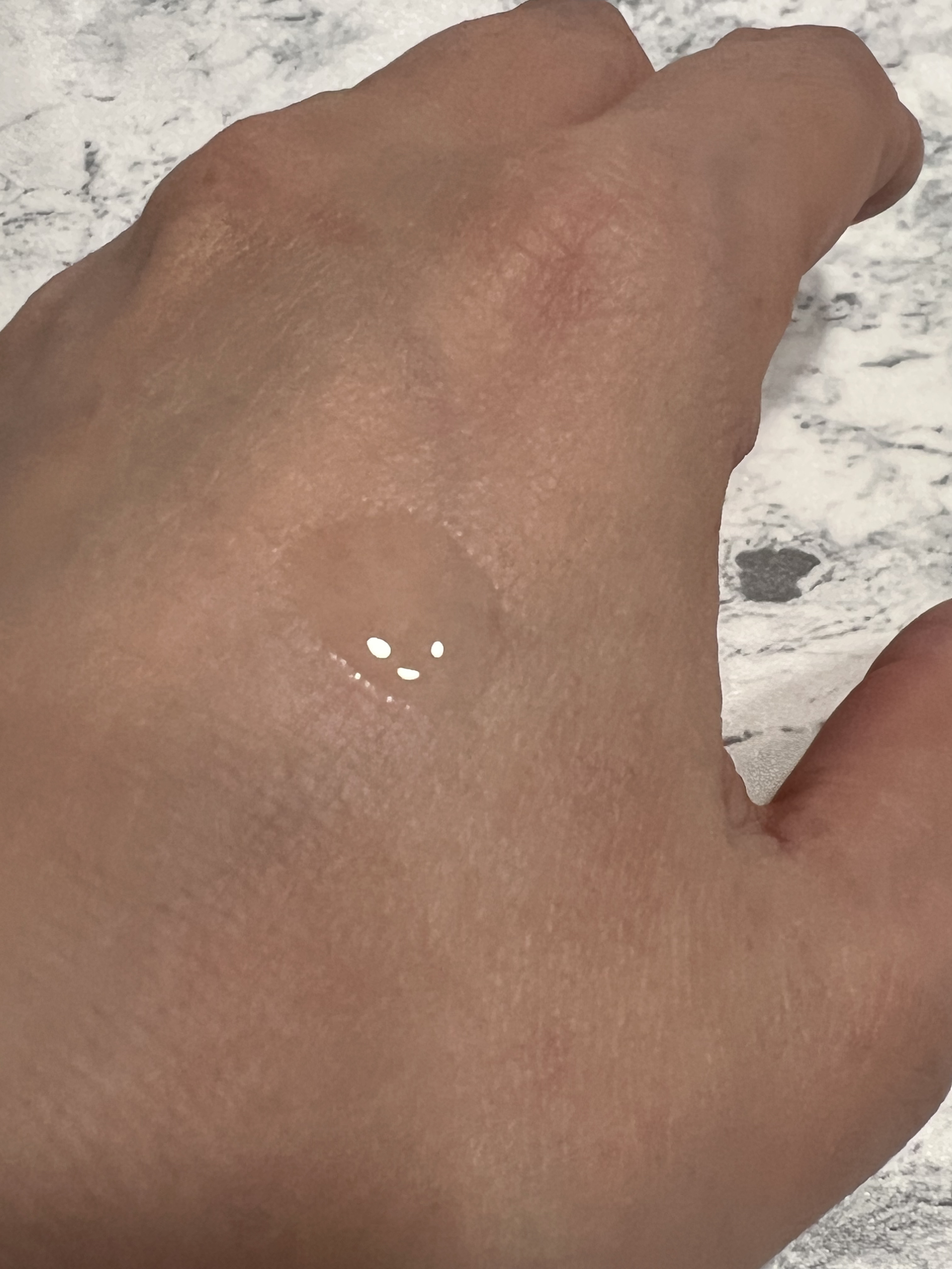 フレッシュリージュースドビタミンドロップ(35ml)/Klairs/美容液を使ったクチコミ（2枚目）