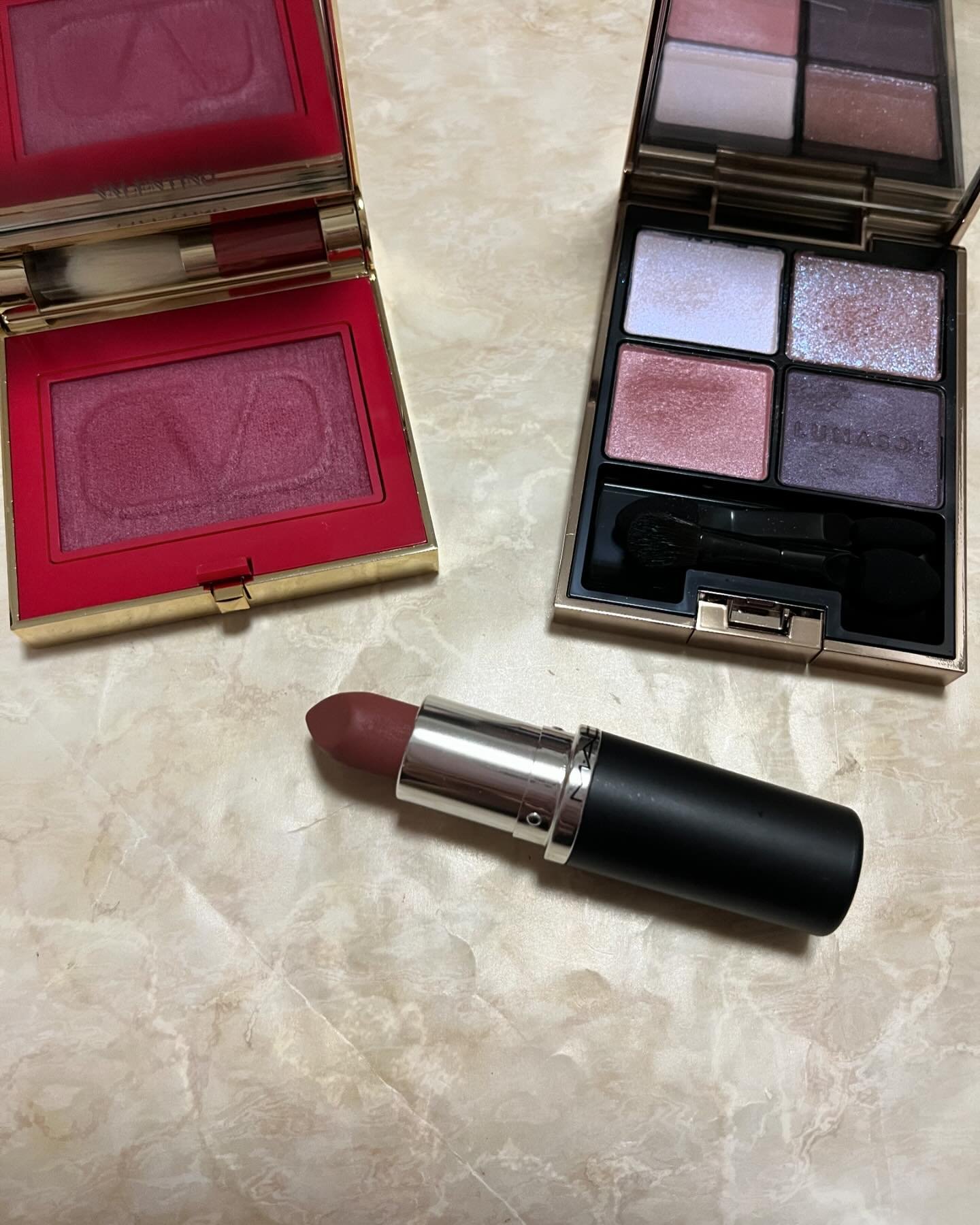 アイ2チーク 10 プラムピンク/ヴァレンティノ ビューティ/パウダーチークを使ったクチコミ（1枚目）