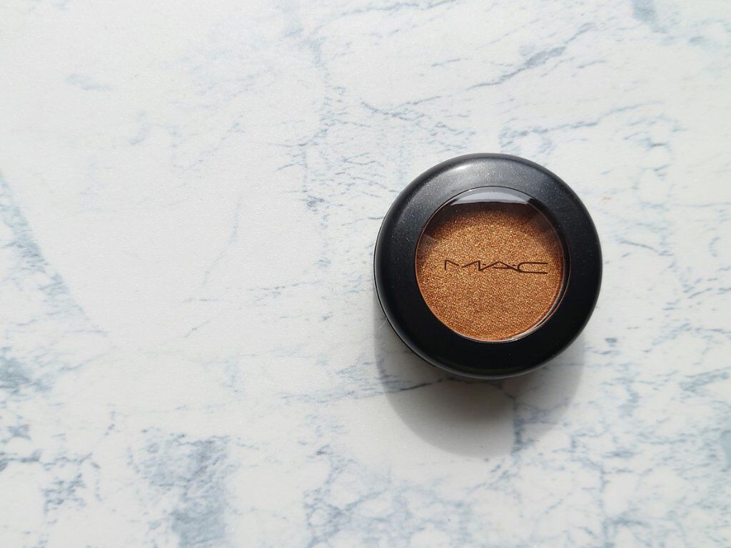 スモール アイシャドウ/M・A・C/単色アイシャドウを使ったクチコミ（2枚目）