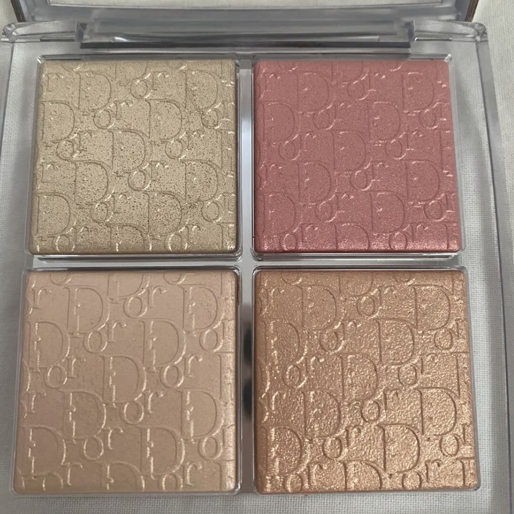 ディオール バックステージ フェイス グロウ パレット/Dior/ハイライトを使ったクチコミ（2枚目）