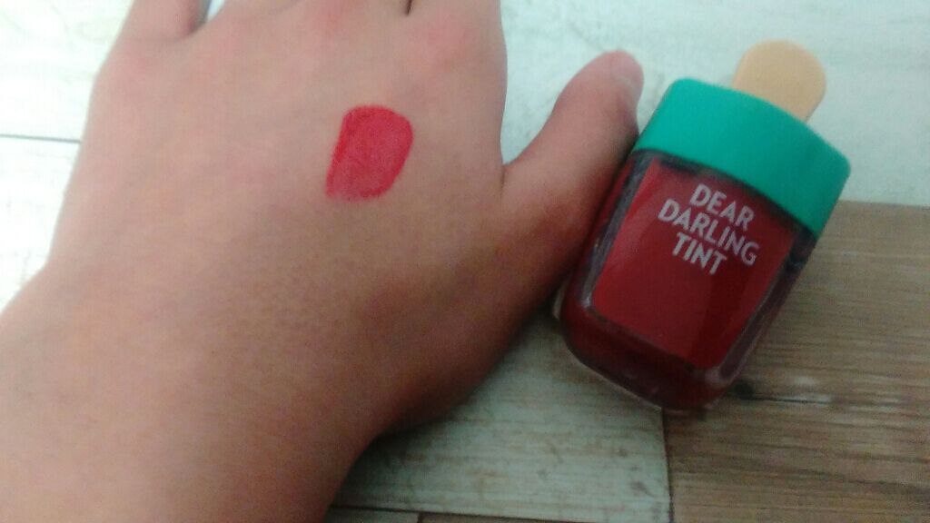 ディアダーリン ウォータージェルティント (アイスティント)/ETUDE/口紅を使ったクチコミ(4枚目)