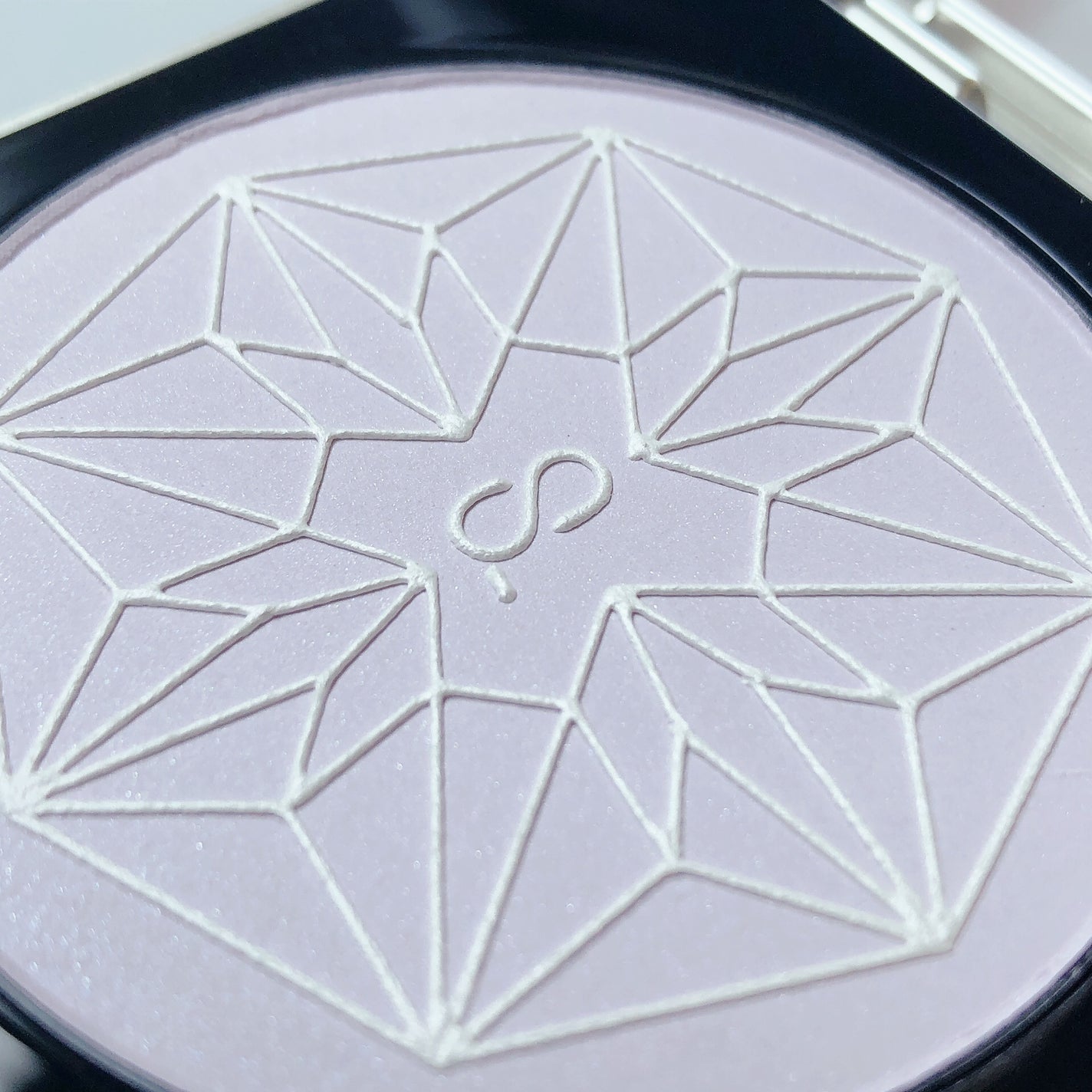 20th アニバーサリー フェイス コンパクト/SUQQU/パウダーハイライトを使ったクチコミ(7枚目)