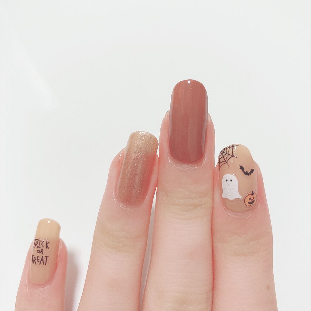 カラフルネイルズ/キャンメイク/マニキュアを使ったクチコミ(2枚目)