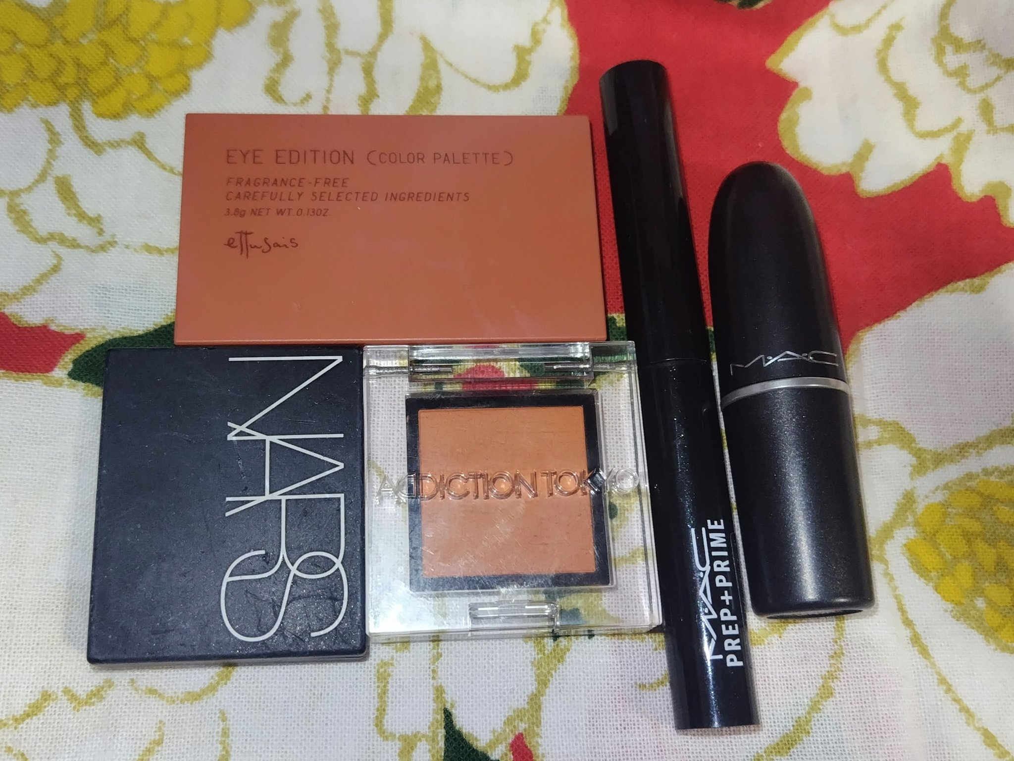 シングルアイシャドー 5352 パプリカ/NARS/単色アイシャドウを使ったクチコミ（1枚目）