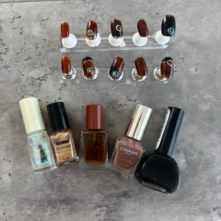 カラフルネイルズ/キャンメイク/マニキュアを使ったクチコミ(5枚目)