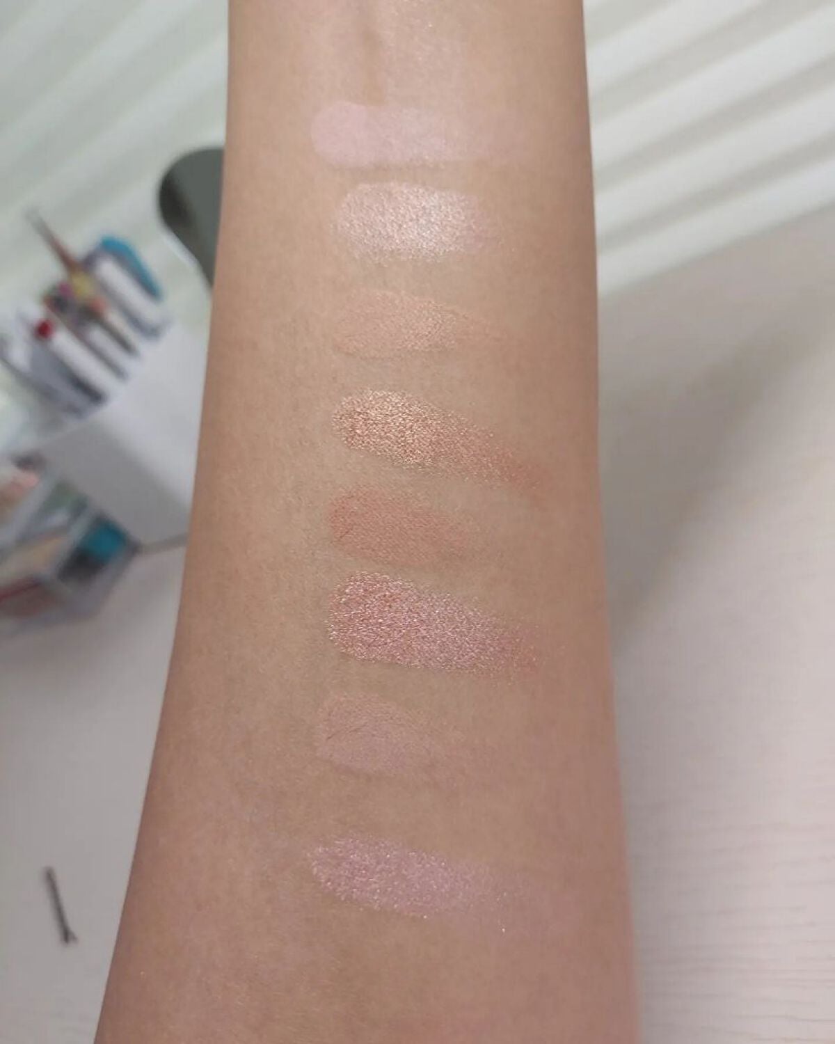 ミドルトーンアイシャドウコレクターパレット/Laka/アイシャドウパレットを使ったクチコミ(7枚目)