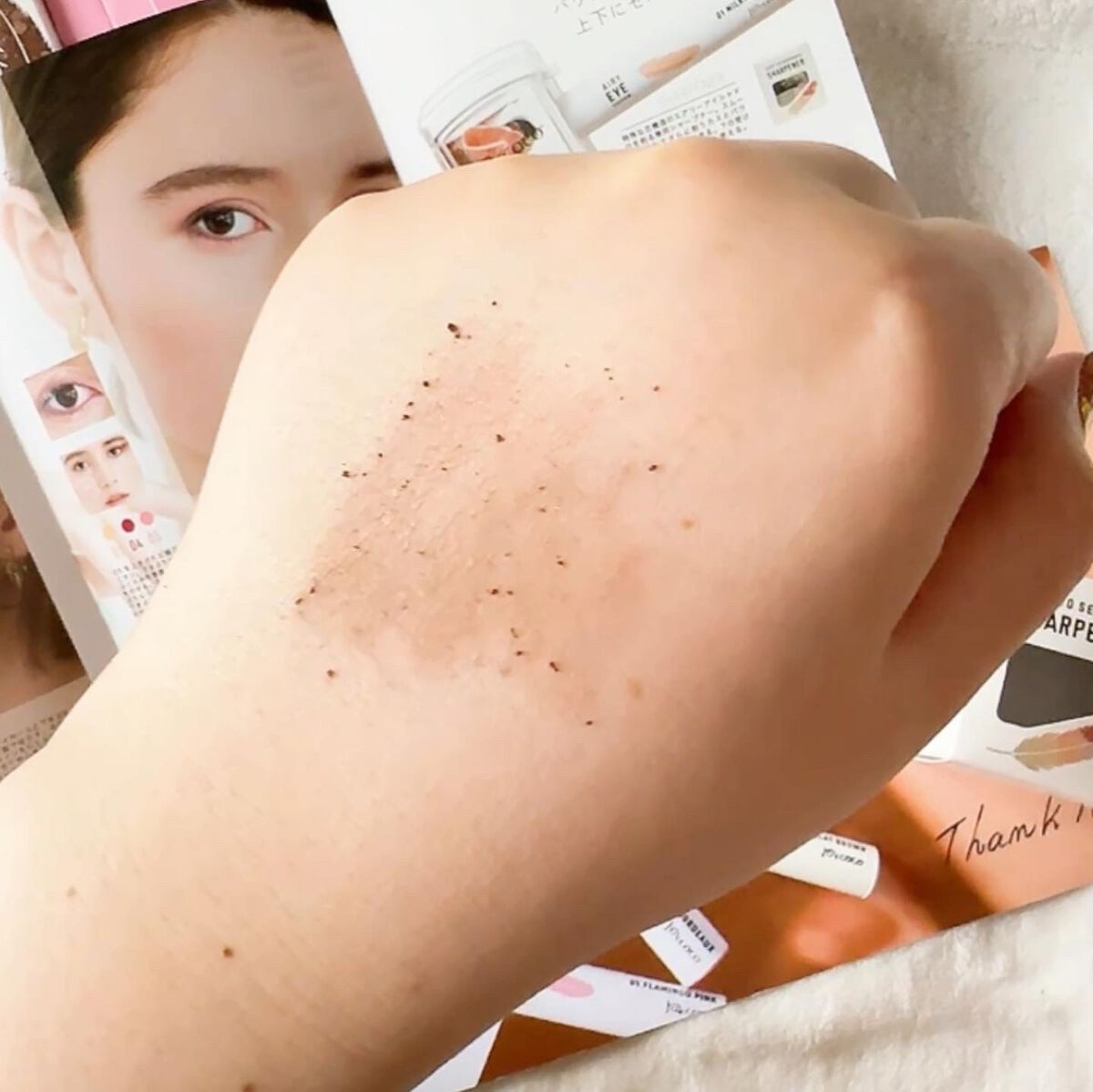 ジョイココ エアリーアイシャドウ/Joy.coco(ジョイココ)/単色アイシャドウを使ったクチコミ(10枚目)