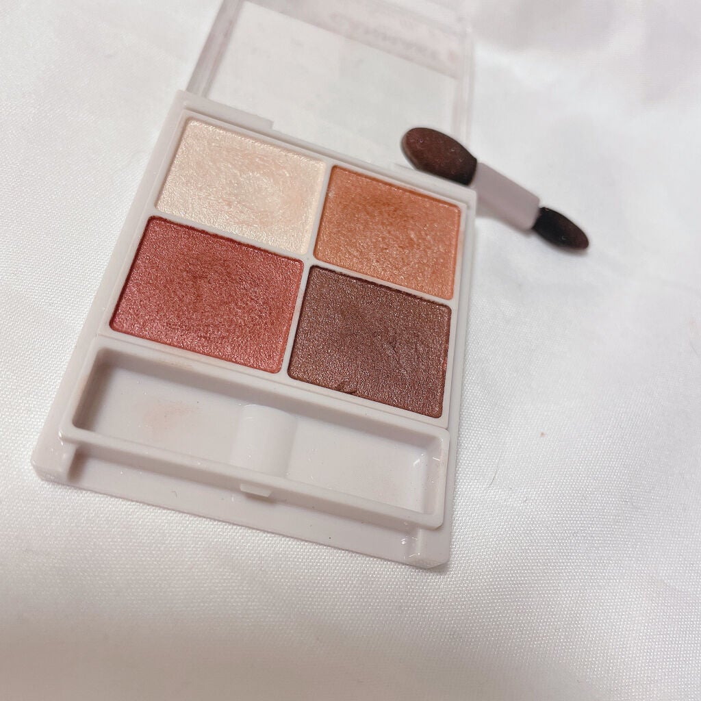 シルキースフレアイズ/キャンメイク/アイシャドウパレットを使ったクチコミ(2枚目)