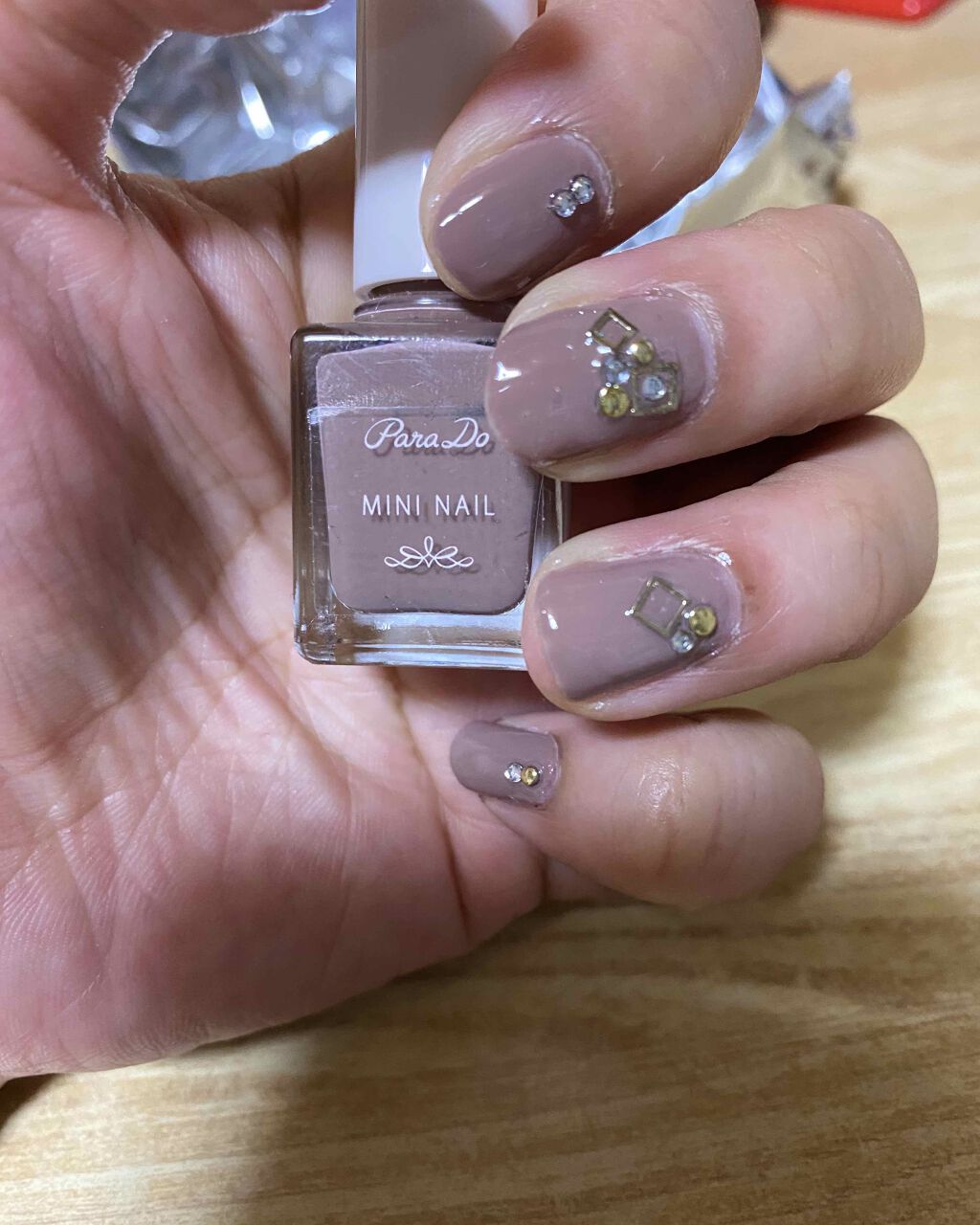 カラフルネイルズ ベースコート/キャンメイク/ネイルトップコートを使ったクチコミ（1枚目）