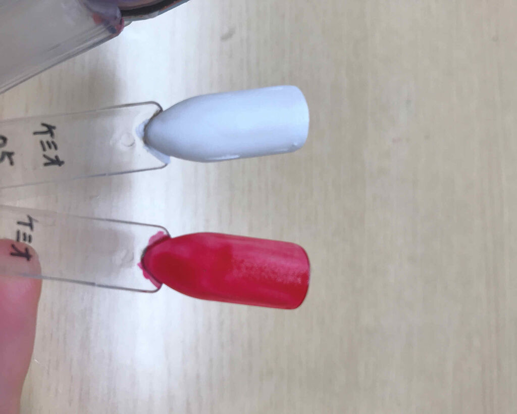 キキララ ネイル/DAISO/マニキュアを使ったクチコミ（2枚目）