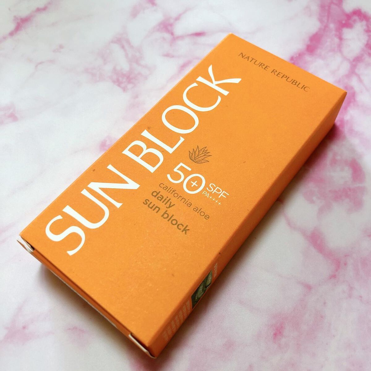 サラサラSUN デュオ サンブロック /ネイチャーリパブリック/日焼け止めクリームを使ったクチコミ(4枚目)