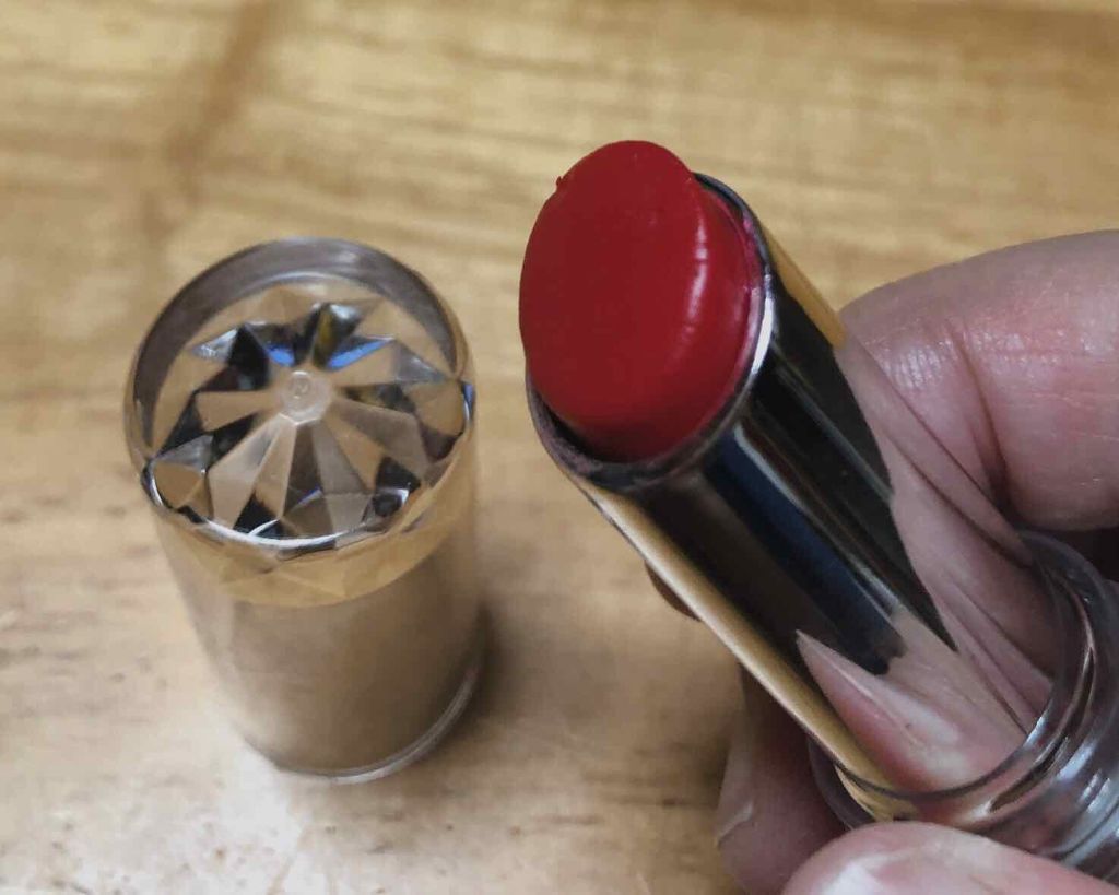 ラスティンググロスリップ/CEZANNE/口紅を使ったクチコミ（2枚目）