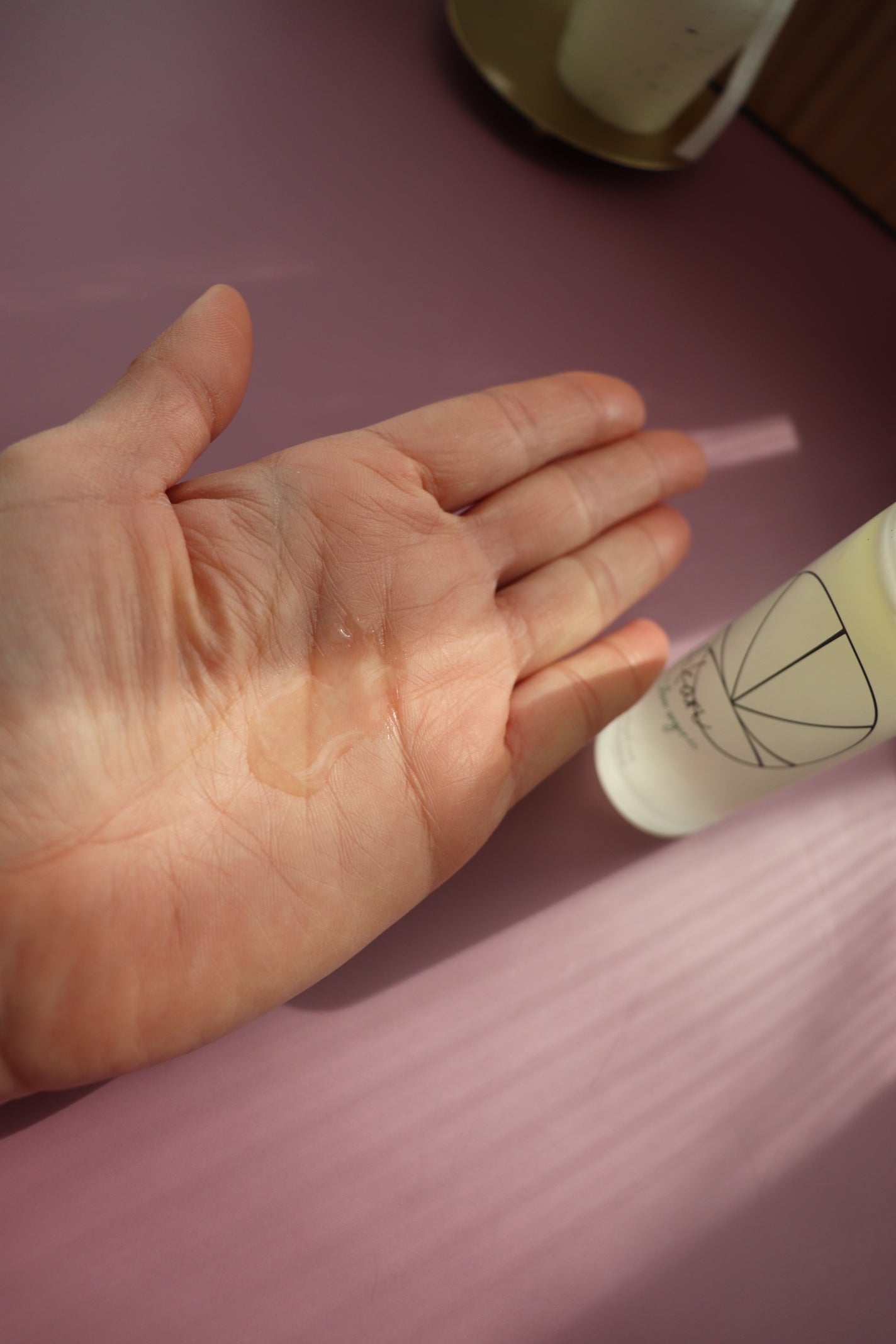 クリアパールワン ブライトエッセンス/HIKARI CLEAR オーガニック/美容液を使ったクチコミ(3枚目)