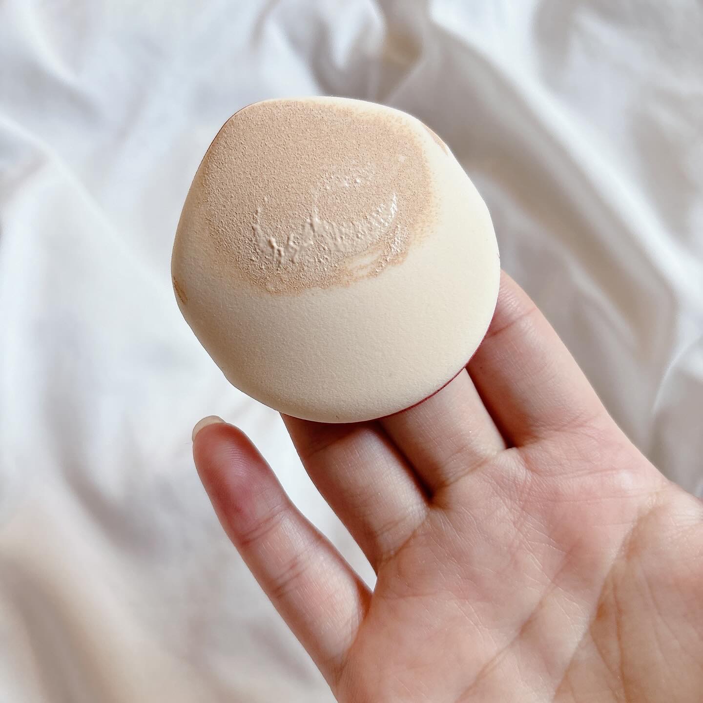 カバーリシャス アルティメット ホワイトクッション/BANILA CO/クッションファンデーションを使ったクチコミ（3枚目）